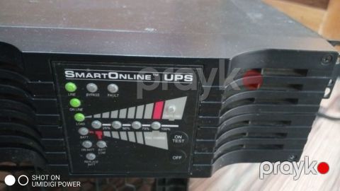 Tripp Lite Модель: SUINT2200 RTXL2U Güc - 2200 VA (1600 Vt) Giriş — Bakı