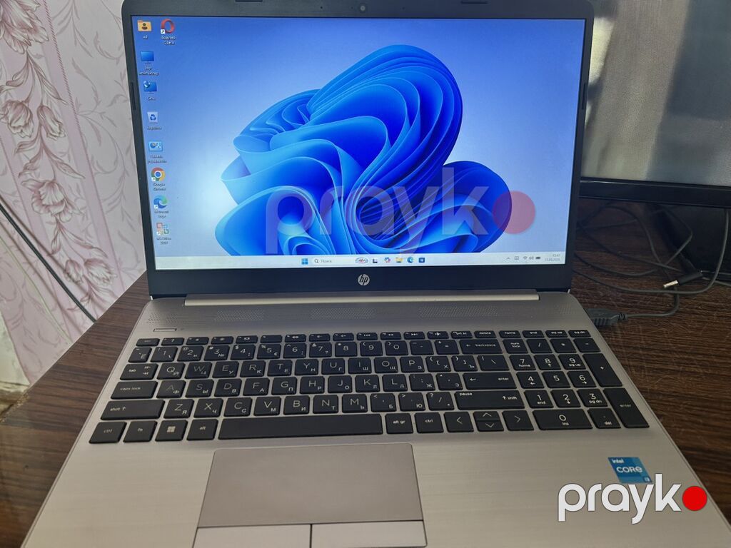 Yeni HP Pavilion, 15.6 Intel Core i3, 256 GB — HP, Gəncə (8)