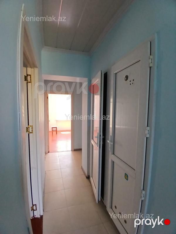 Satılır 3 otaqlı Bina evi menzil (Köhnə tikili), 70 m², 8-ci mikrorayon — Mənzil, Sumqayıt (10)