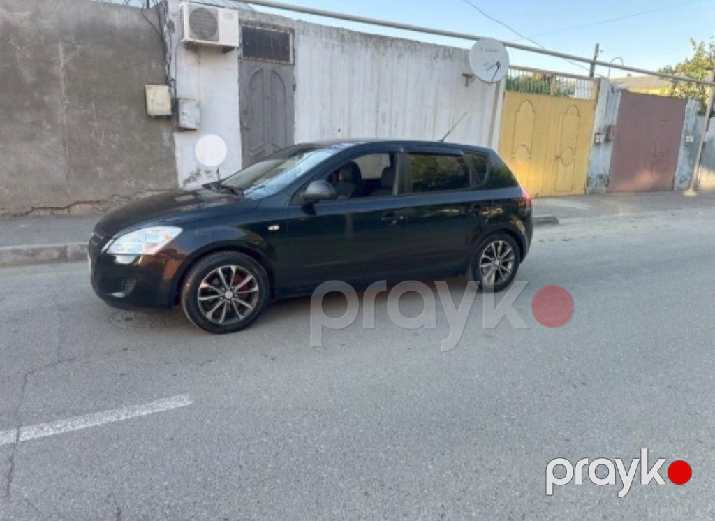 Kia Ceed, 1.4 L, 2008 il, 204 000 km — Avtomobillər, Bakı (2)