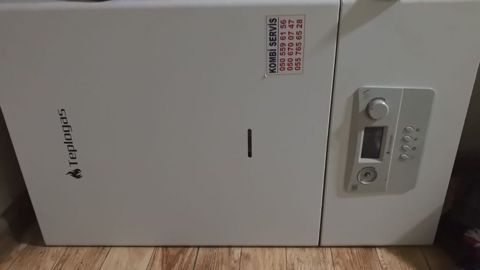 Kombi teplogaz 5 radiatorla birlikde satilir yeni yuyulub temizdenib — Sumqayıt