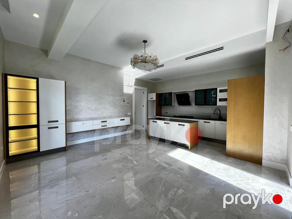 Satılır 4 otaqlı yeni tikili 217 m² — Mənzil, Bakı (2)