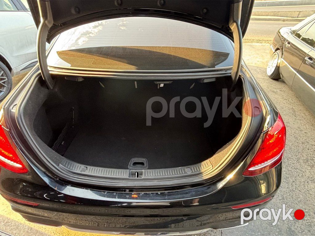 Mercedes E 300, 2.0 L, 2016 il, 90 000 km — Avtomobillər, Bakı (6)
