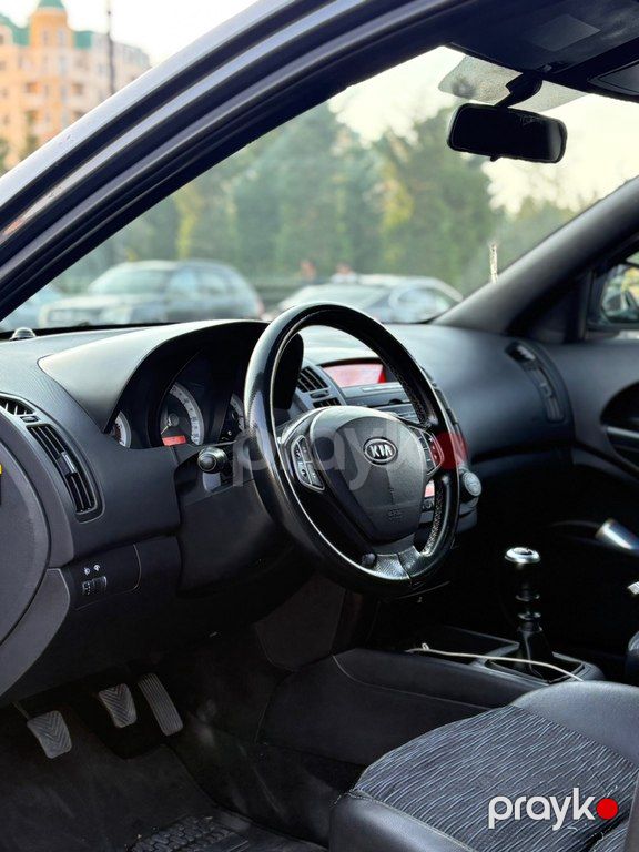 Kia Ceed SW, 1.6 L, 2007 il, 380 000 km — Avtomobillər, Bakı (8)