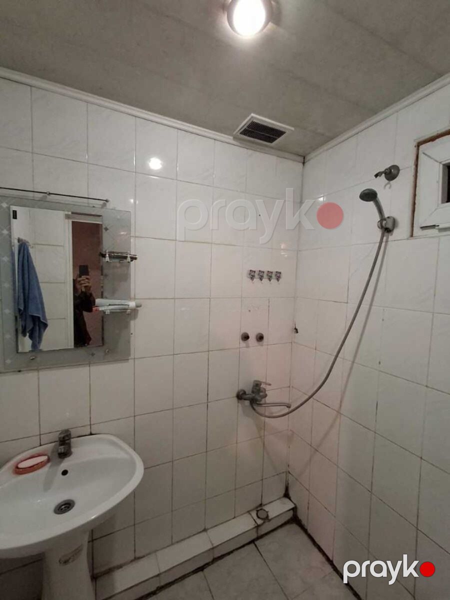 Satılır 2 otaqlı köhnə tikili 60 m² — Mənzil, Bakı (7)