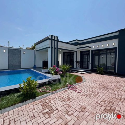 Satılır 4 otaqlı həyət evi/bağ evi 130 m² — Bakı