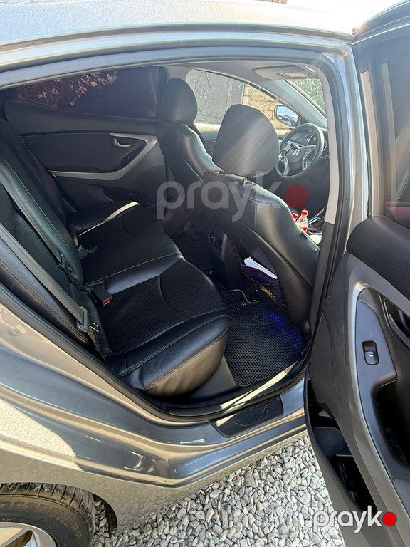 Hyundai Avante, 1.6 L, 2013 il, 201 000 km — Avtomobillər, Bakı (6)