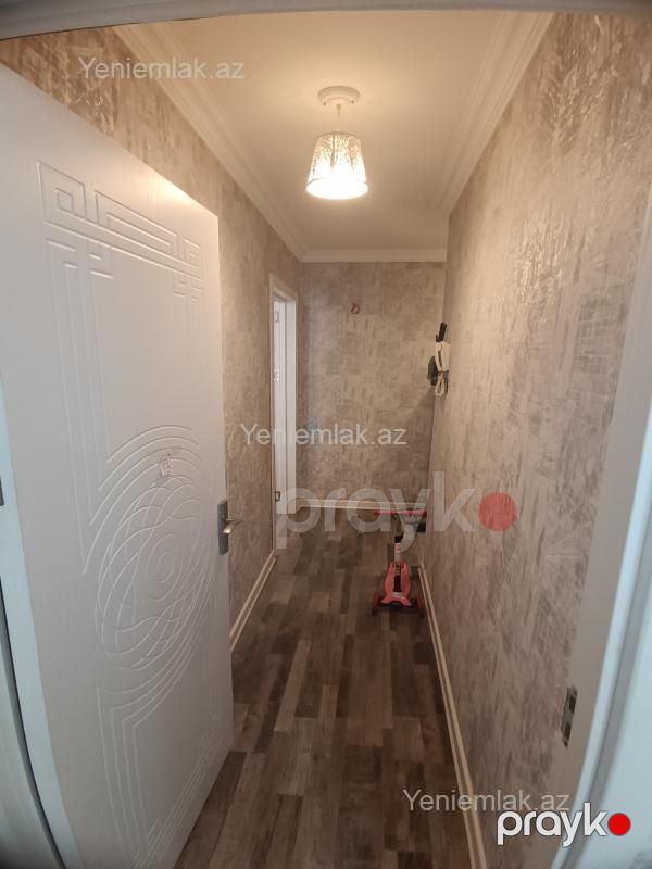 Satılır 2 otaqlı Bina evi menzil (Köhnə tikili), 48 m², 5-ci mikrorayon — Mənzil, Sumqayıt (4)