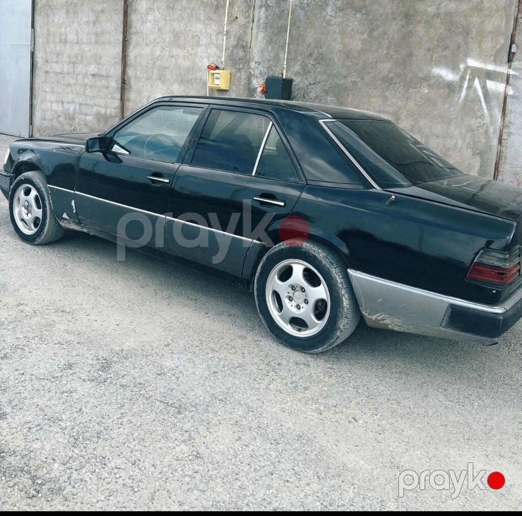 Mercedes-Benz E-Class: 2 l 1991 il Sedan — Avtomobillər, Xırdalan (3)