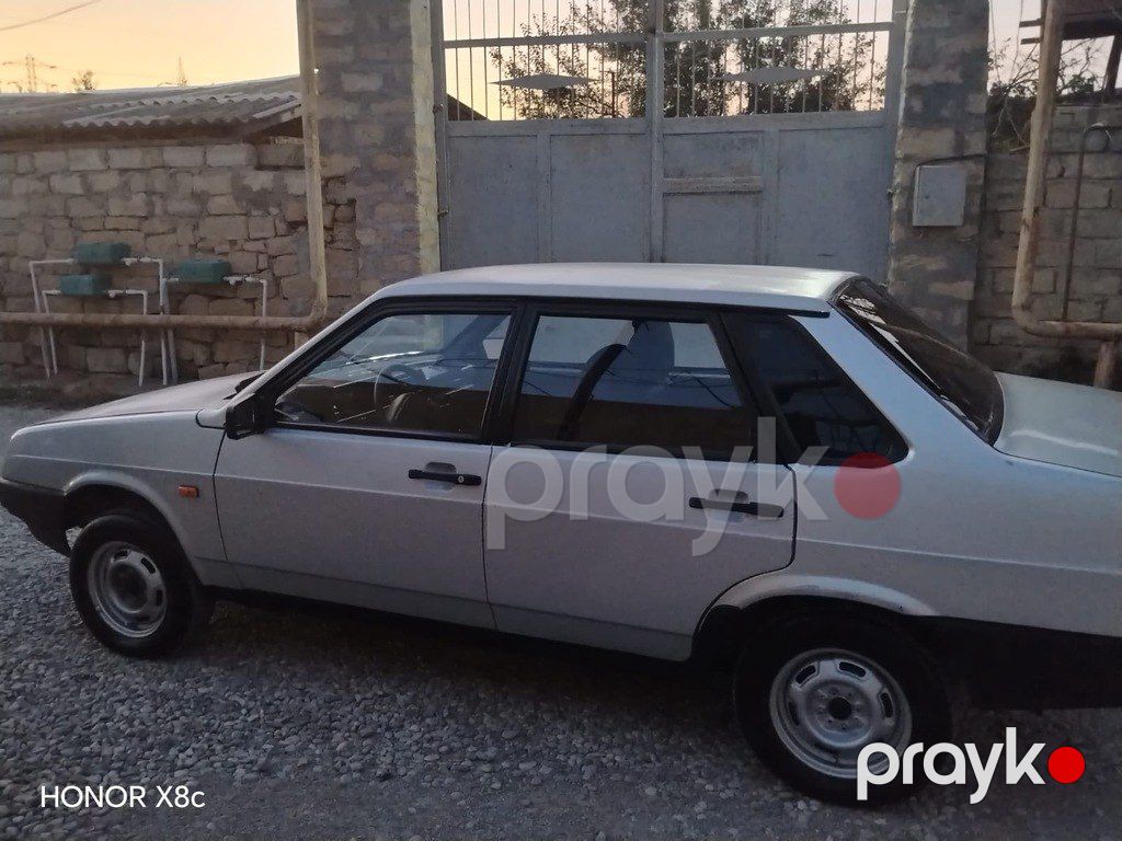 Lada (VAZ) 21099, 1.6 L, 2003 il, 300 000 km — Avtomobillər, Bakı (4)