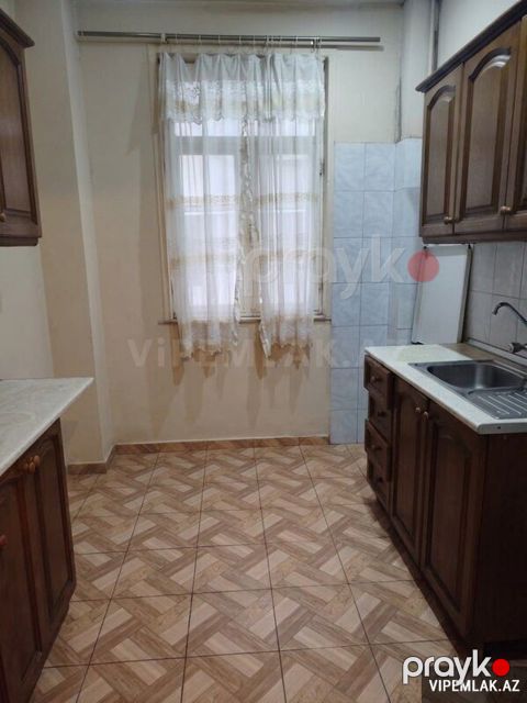 Nəsimi rayonunda 3 otaqlı Köhnə tikili Kirayə verilir, 92 m² — Bakı