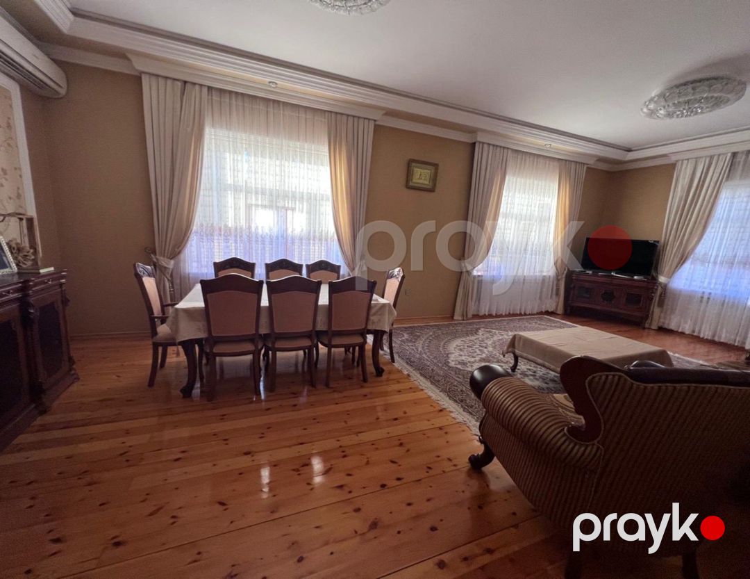 Satılır 4 otaqlı həyət evi/bağ evi 180 m² — Ev, villa, Bakı (2)
