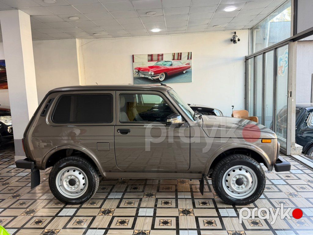 Lada (VAZ) Niva, 1.7 L, 2024 il, 27 000 km — Avtomobillər, Sumqayıt (4)