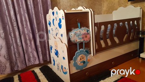 Oğlan və qız üçün, İşlənmiş, Dördbucaq, Beşik — Saray