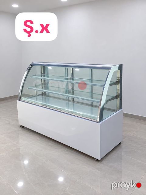 Shirniyyat vitrin soyuducu 550 Azn. Ideal veziyyetde. Olchu 1.75 — Digah