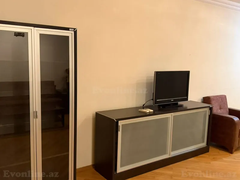Kirayə verilir 3 otaqlı Mənzil Yeni tikili 153 m² Bakı, Nərimanov r., Gənclik m — Mənzil, Bakı (6)