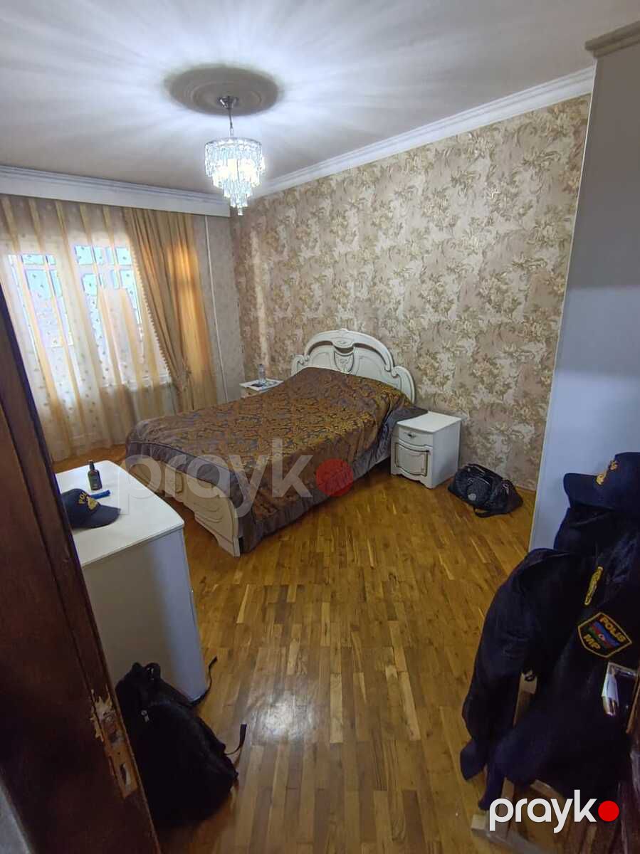 Satılır 4 otaqlı köhnə tikili 90 m² — Mənzil, Bakı (4)