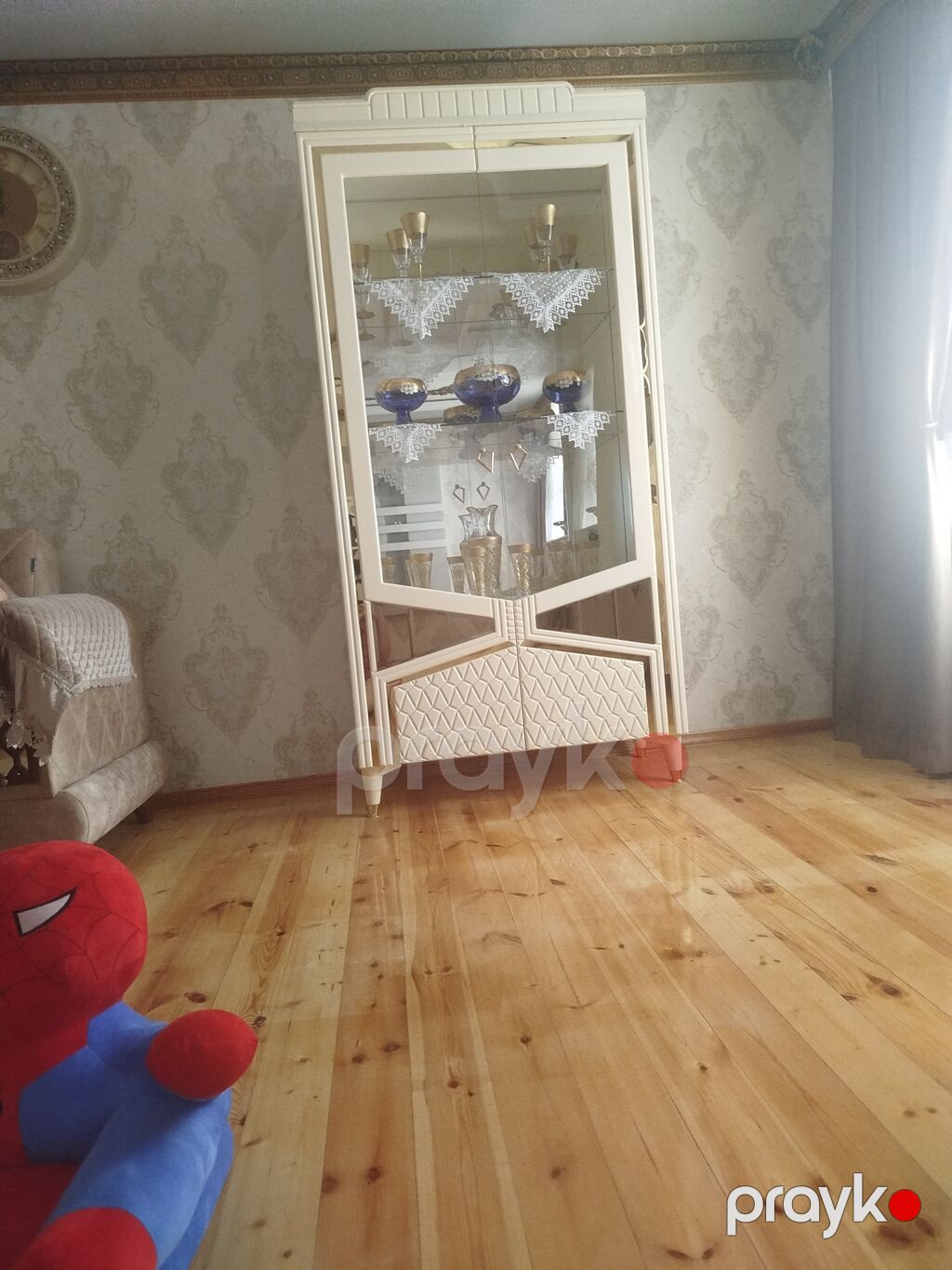 Yeni, Servant, Kredit yoxdur, Belarusiya — Qonaq otağı üçün, Gəncə (3)