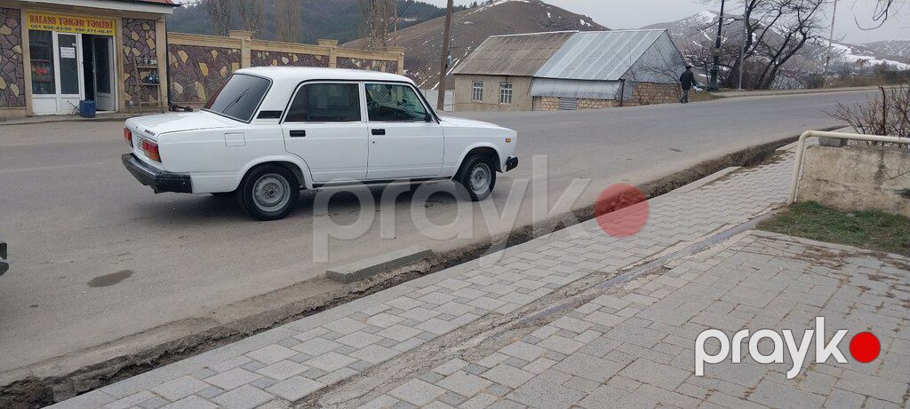 Lada (VAZ) 2107, 1.6 L, 2002 il, 250 000 km — Avtomobillər, Gədəbəy (3)