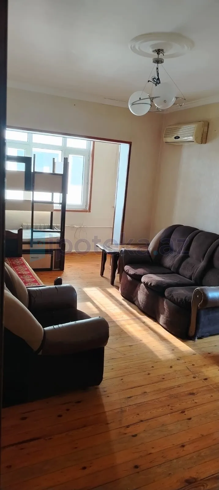 Satılır: 2 Otaq, Köhnə tikili, Xətai r., H.Aslanov q., 65.00 m² — Bakı