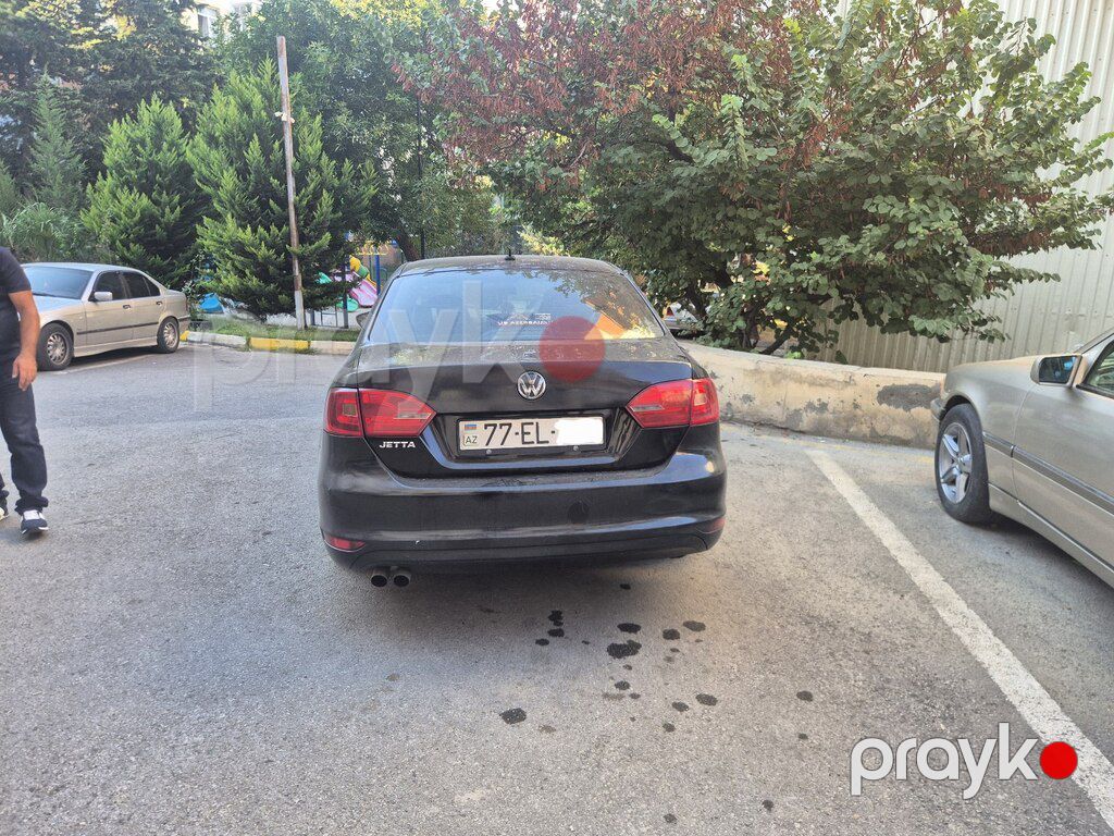 Volkswagen Jetta, 2.0 L, 2014 il, 497 000 km — Avtomobillər, Bakı (4)