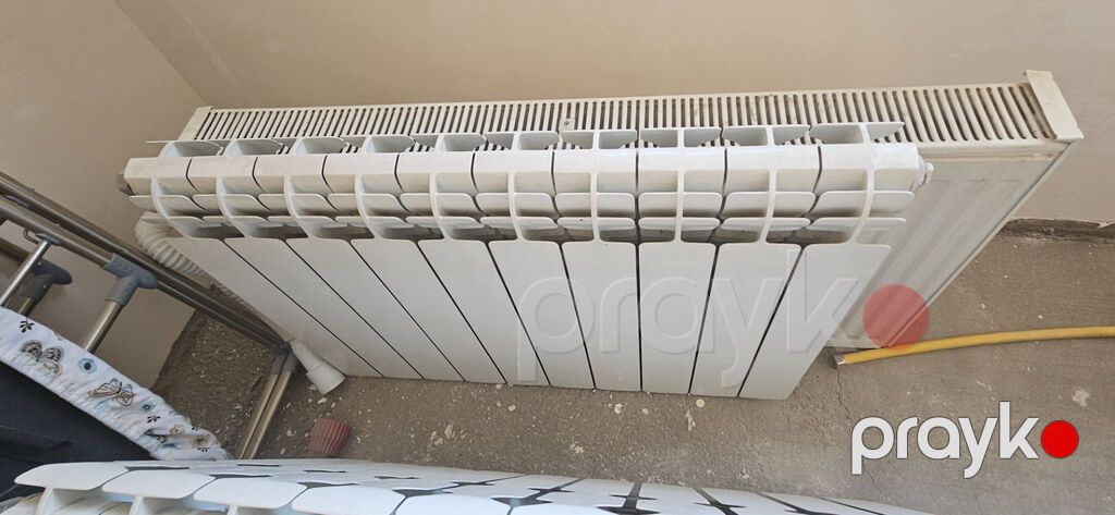Seksiyasi 6 azn. 3 eded 10 seksiyali ve 1 eded panel radiator. Ev — Radiatorlar, Bakı (3)