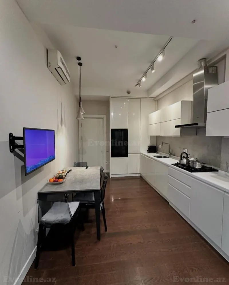 Kirayə verilir 2 otaqlı Mənzil Yeni tikili 75 m² Bakı, Nəsimi r., 28 May m — Mənzil, Bakı (6)