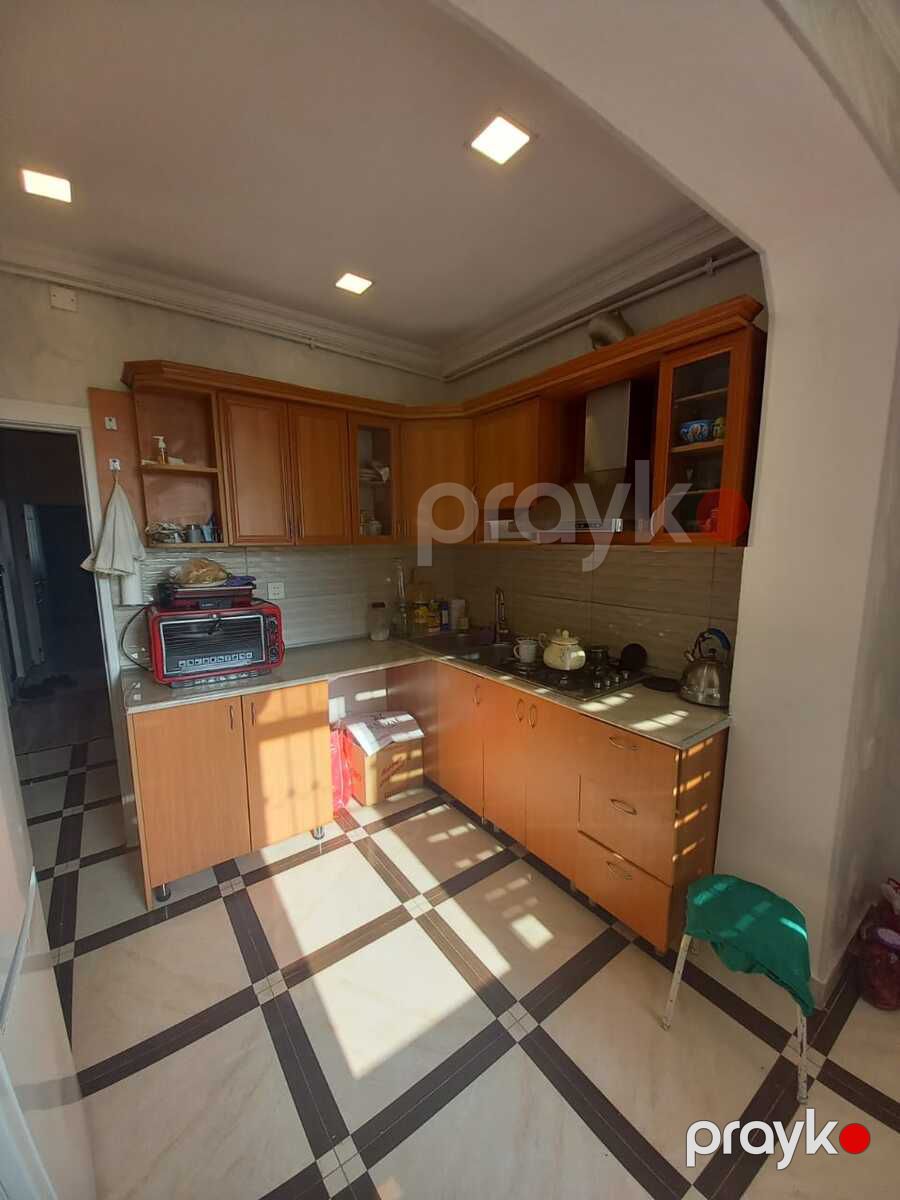 Satılır 2 otaqlı köhnə tikili 65 m² — Mənzil, Bakı (6)