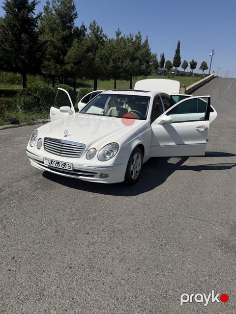 Mercedes E 240, 2.6 L, 2003 il, 370 000 km — Balakən