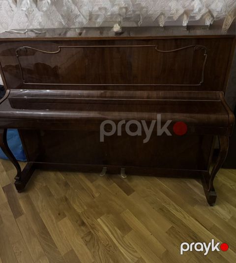 Təcilii Upright piano – Geyer markası - Klassik üslubda şaquli — Bakı