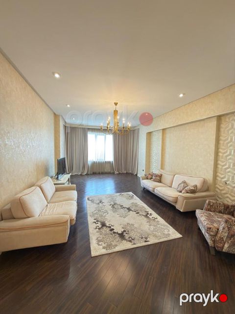 Satılır 4 otaqlı yeni tikili 186 m² — Bakı