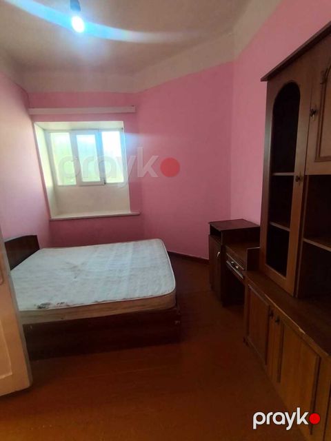 İcarəyə verilir 2 otaqlı köhnə tikili 80 m² — Bakı