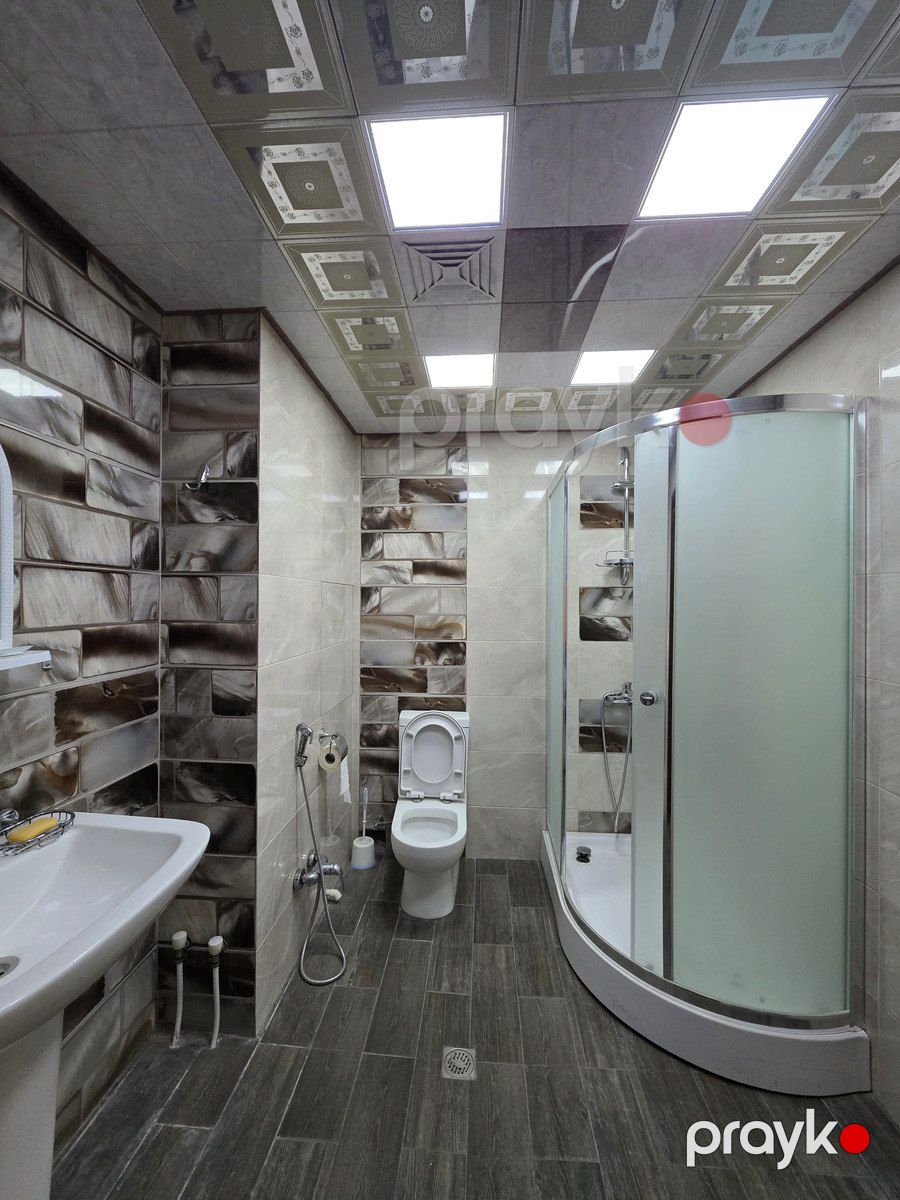 İcarəyə verilir 2 otaqlı yeni tikili 70 m² — Mənzil, Bakı (12)