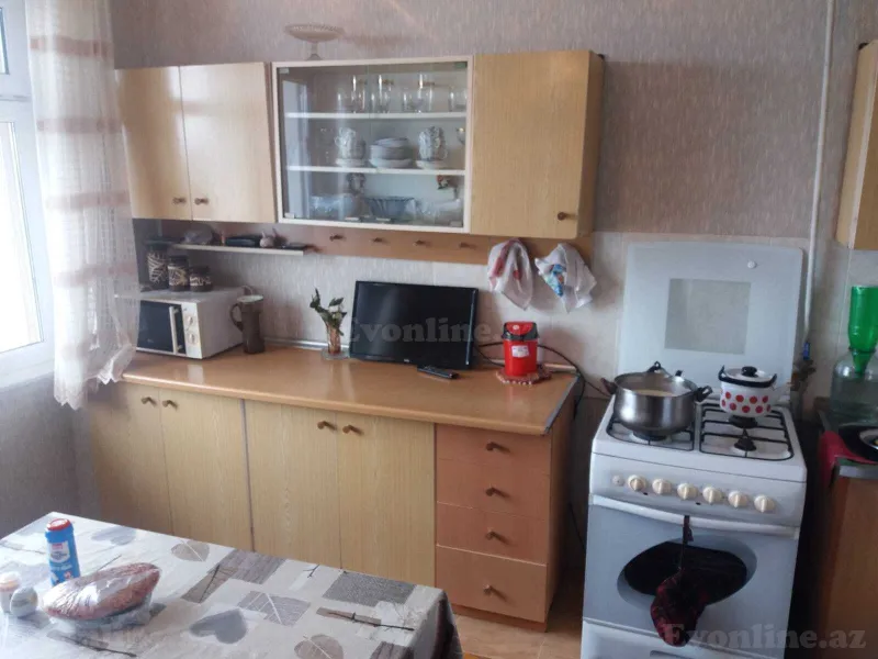 Satılır 2 otaqlı Mənzil Köhnə tikili 62 m² Bakı, Suraxanı r., Yeni Günəşli — Mənzil, Bakı (7)
