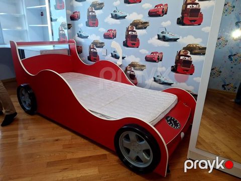 Kravat mawin 110 azn satilir prablemi yoxdu yacsi veziyuetdedo