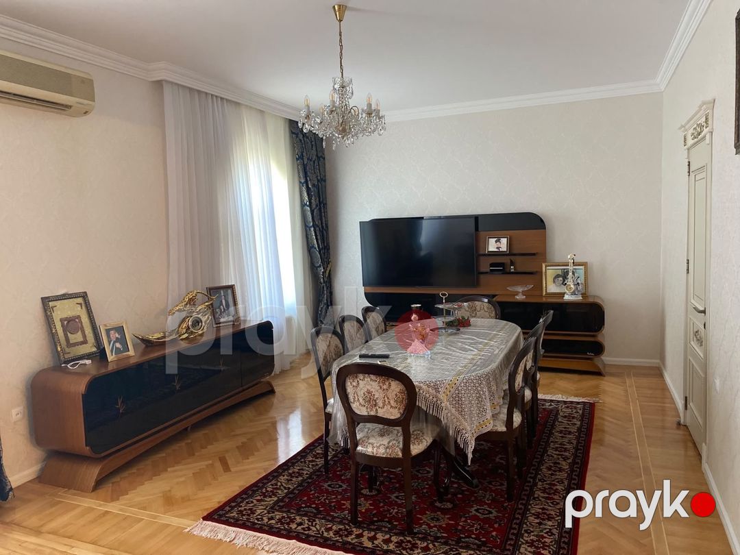 Satılır 6 otaqlı həyət evi/bağ evi 550 m² — Ev, villa, Bakı (9)