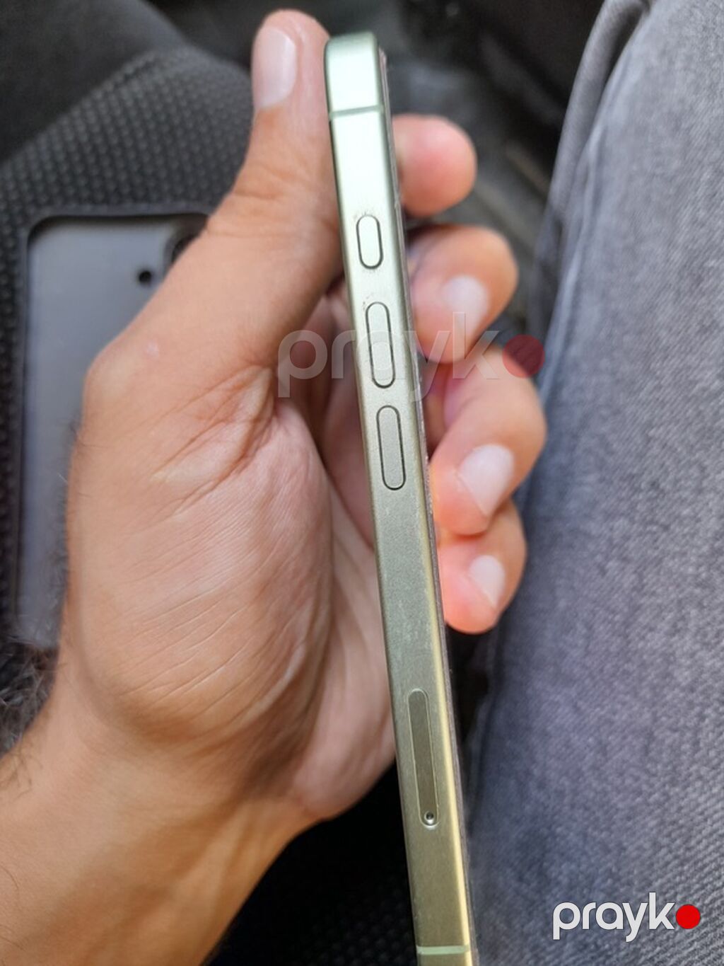 IPhone 17, 256 GB, Yaşıl, Qırıq — Apple iPhone, Bakı (3)