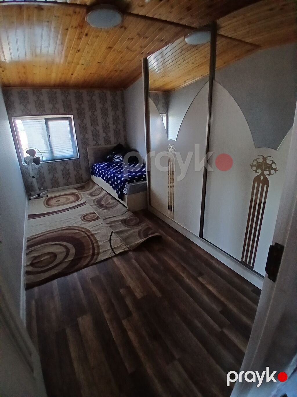 Sumqayirlt 6 mk ev kiraye verilir Telebe qizlaea verilir 1 qiz var 3 — Mənzil, Sumqayıt (6)