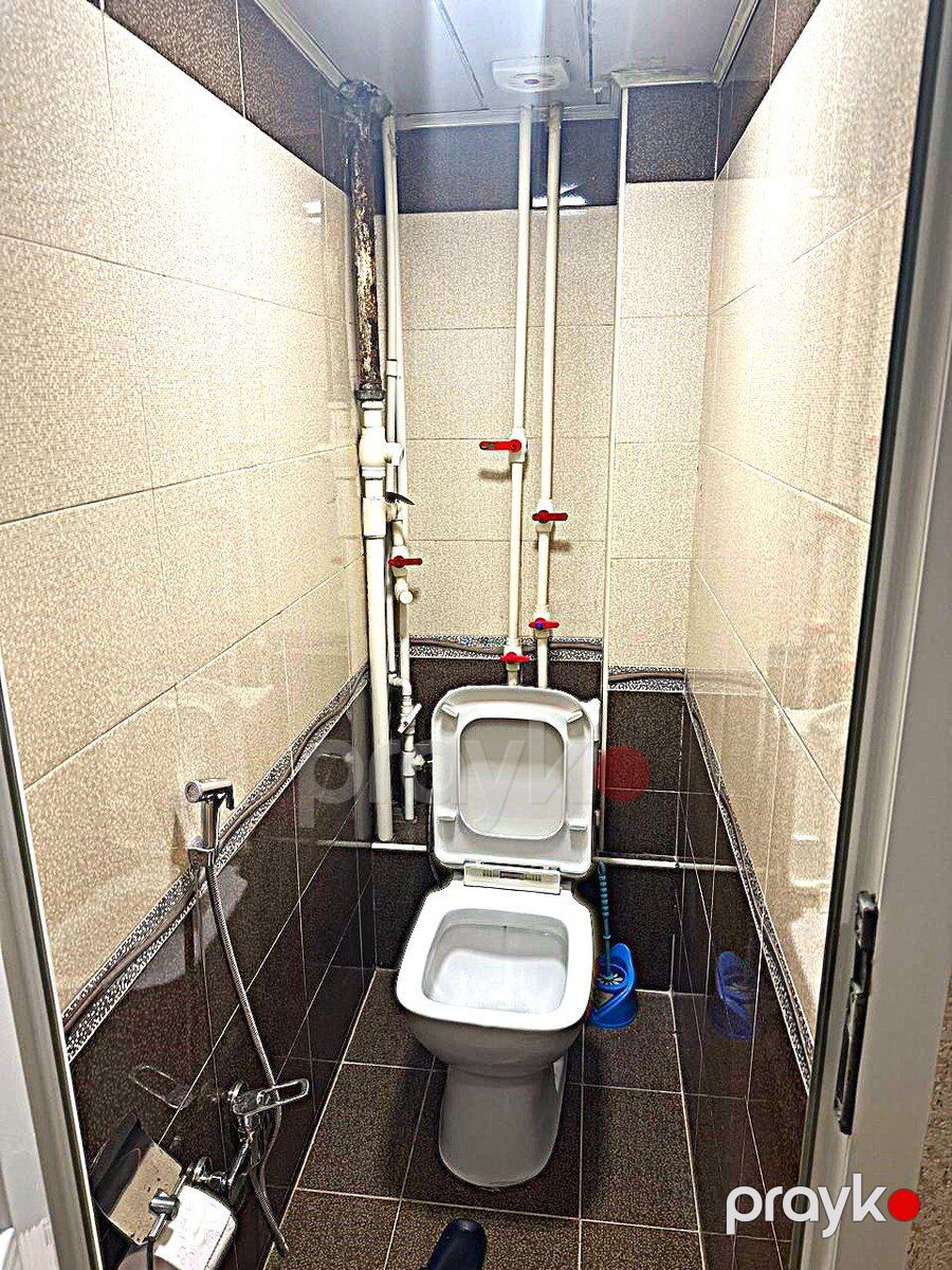 Satılır 2 otaqlı köhnə tikili 65 m² — Mənzil, Bakı (6)