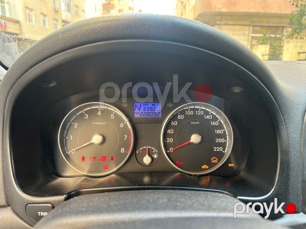 Hyundai Accent, 1.4 L, 2010 il, 228 000 km — Avtomobillər, Bakı (6)