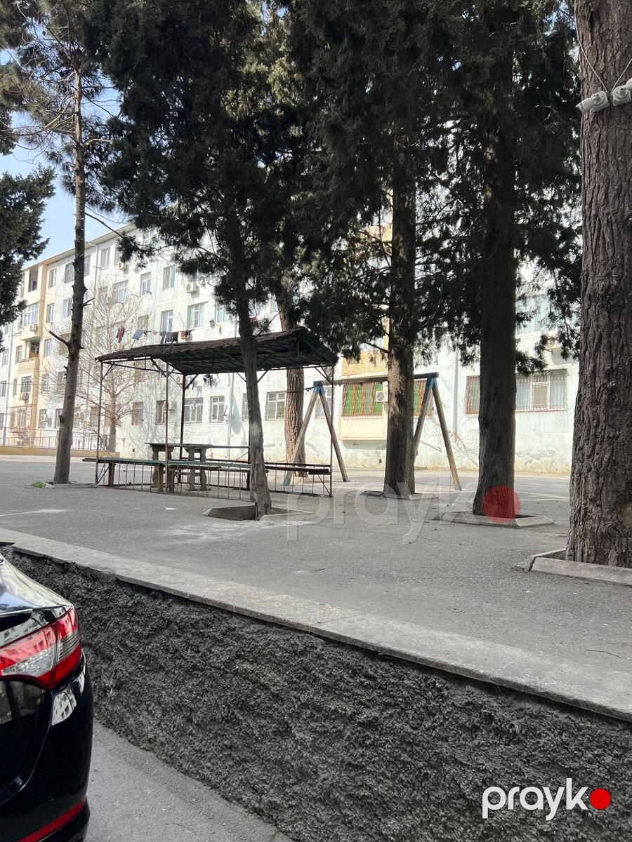 Satılır 2 otaqlı köhnə tikili 45 m² — Mənzil, Bakı (9)