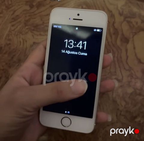 IPhone SE, 32 GB, Qızılı, Barmaq izi — Masazır