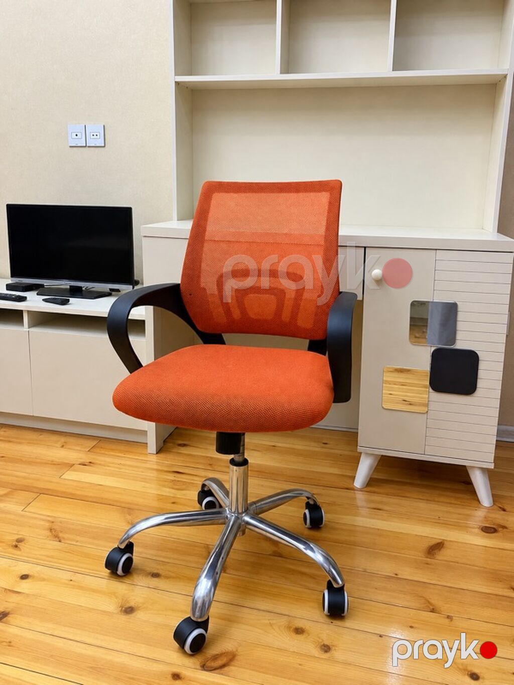 Ofis/iş masasının kreslosu – narıncı rəng - Nəfəsalan mesh kürəklik — Ofis mebeli, Xırdalan (2)