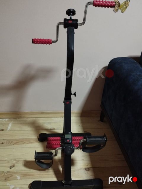 Çoxfunksiyalı ev-fitnes trenajoru - Üst və alt bədən üçün eyni anda — Şirvan