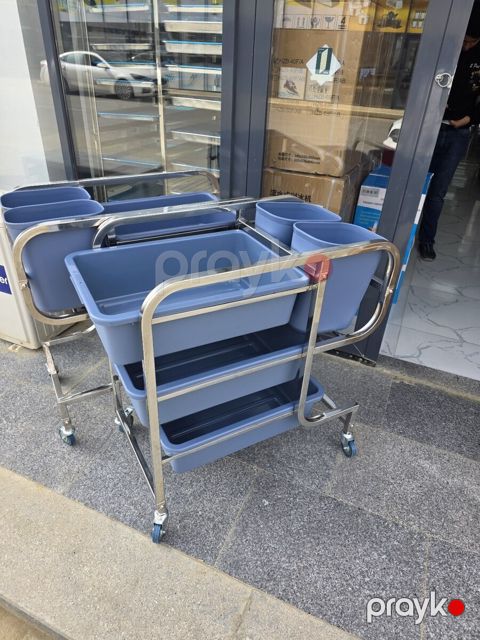 Servis arabası — Bakı
