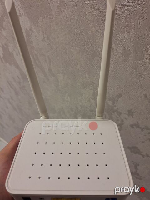 Router bdcom GP1704-2F-E onu — Bakı