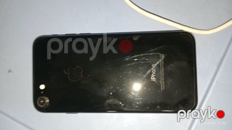 IPhone 7, Qara, Barmaq izi — Xırdalan