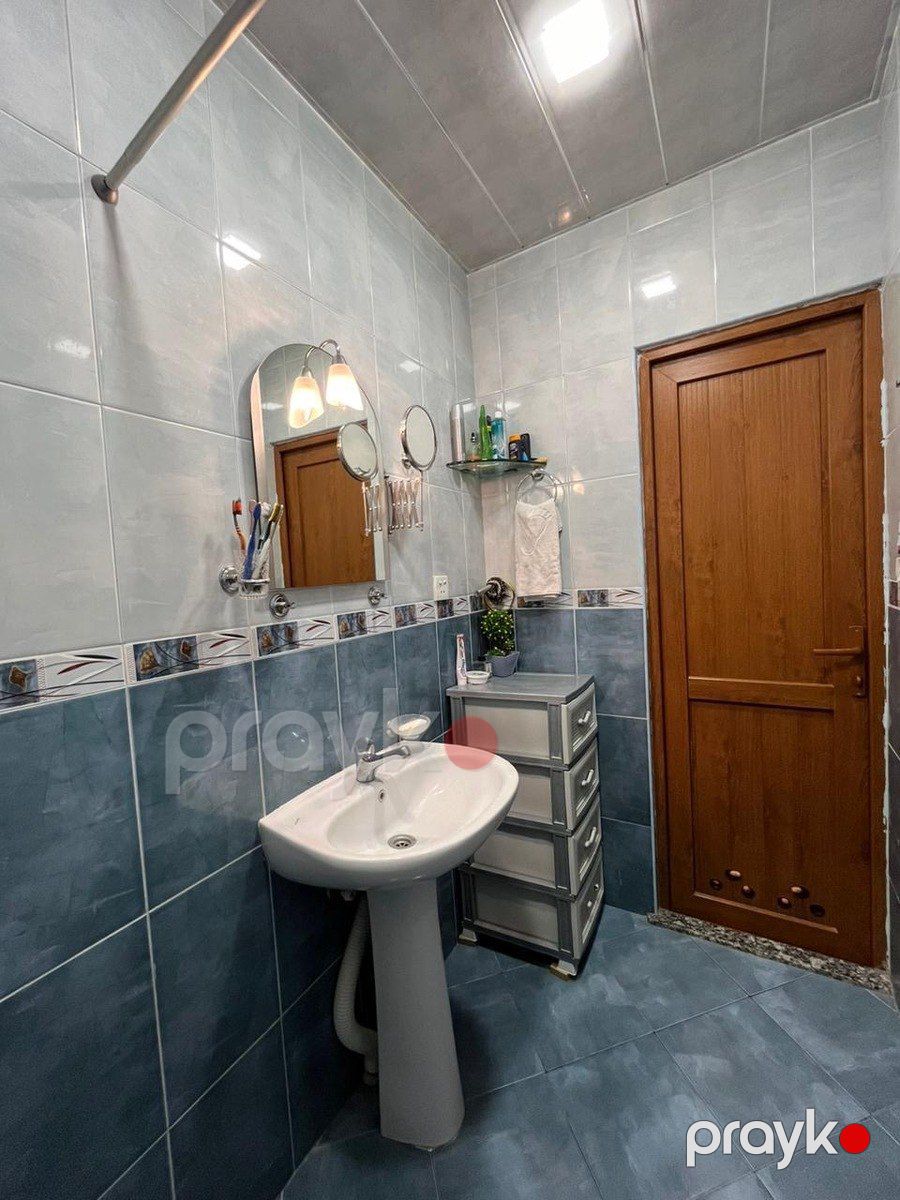 Satılır 4 otaqlı köhnə tikili 120 m² — Mənzil, Bakı (7)