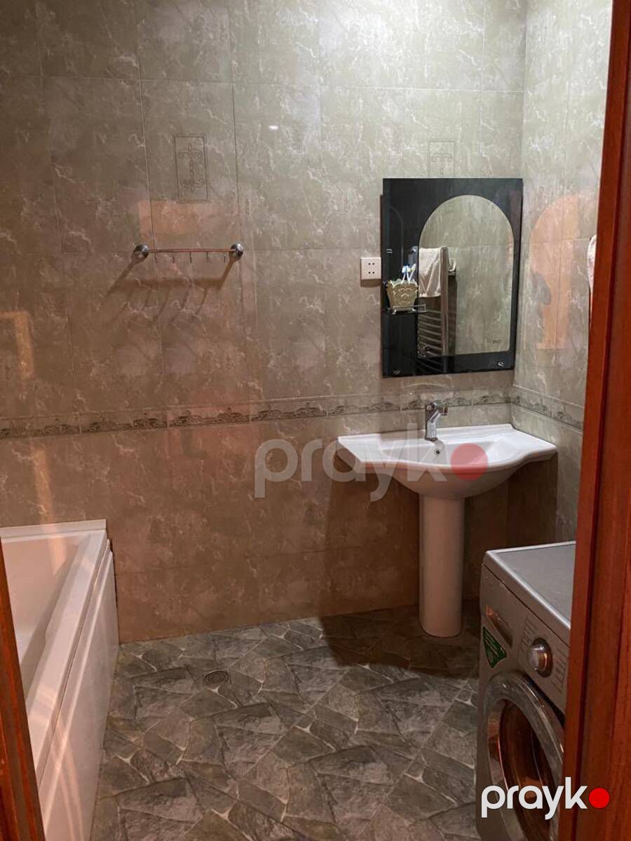 İcarəyə verilir 3 otaqlı yeni tikili 151 m² — Mənzil, Bakı (8)