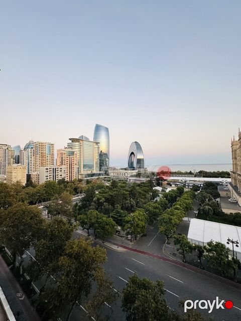 İcarəyə verilir 3 otaqlı köhnə tikili 100 m² — Bakı